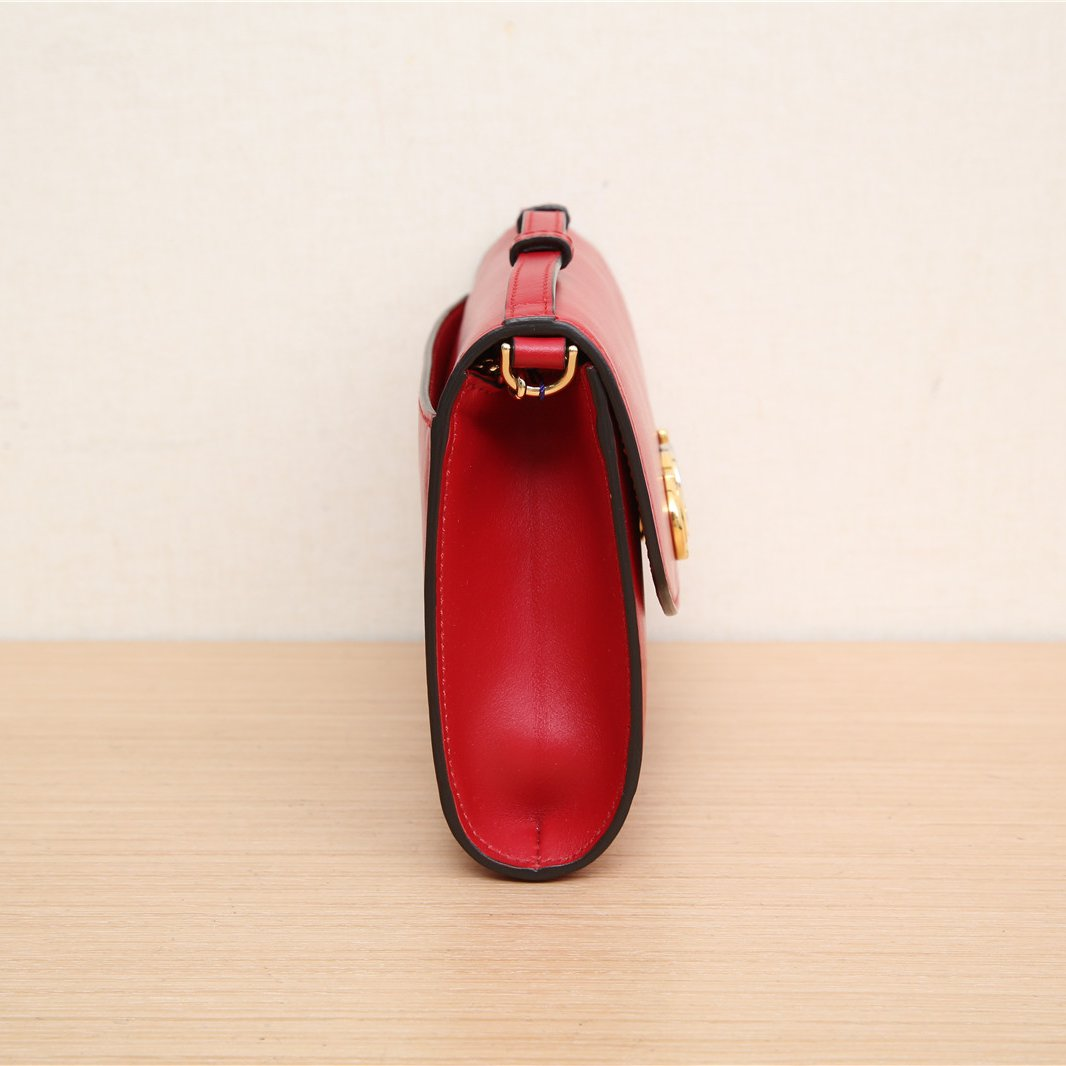 Gucci Mini Zumi Shibuya Leather Chain Bag Red