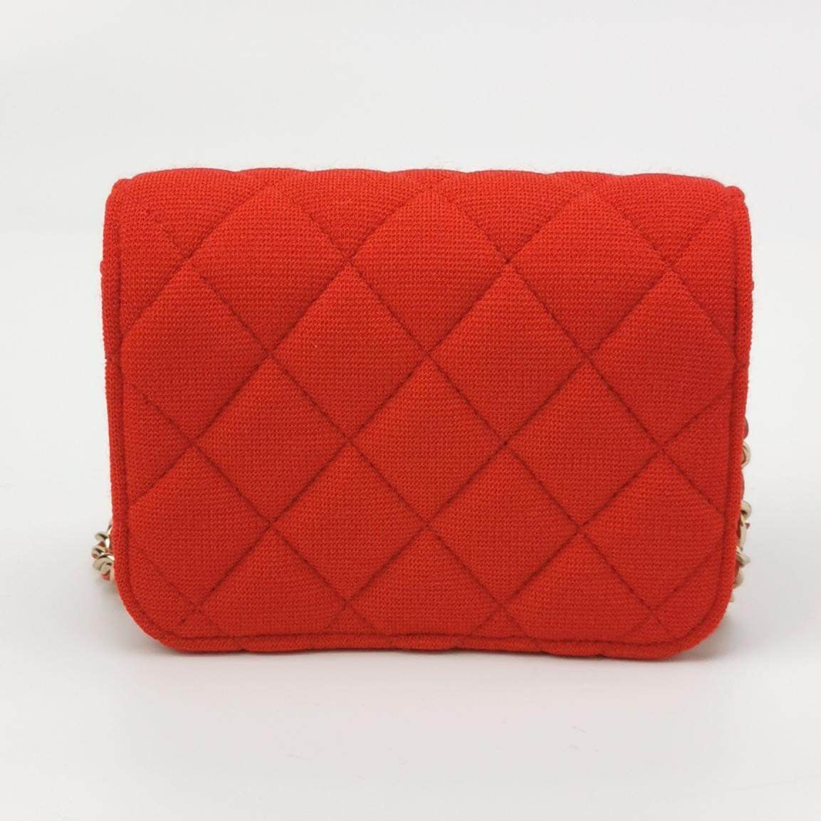 CHANEL Red CC Logo Chain Crossbody