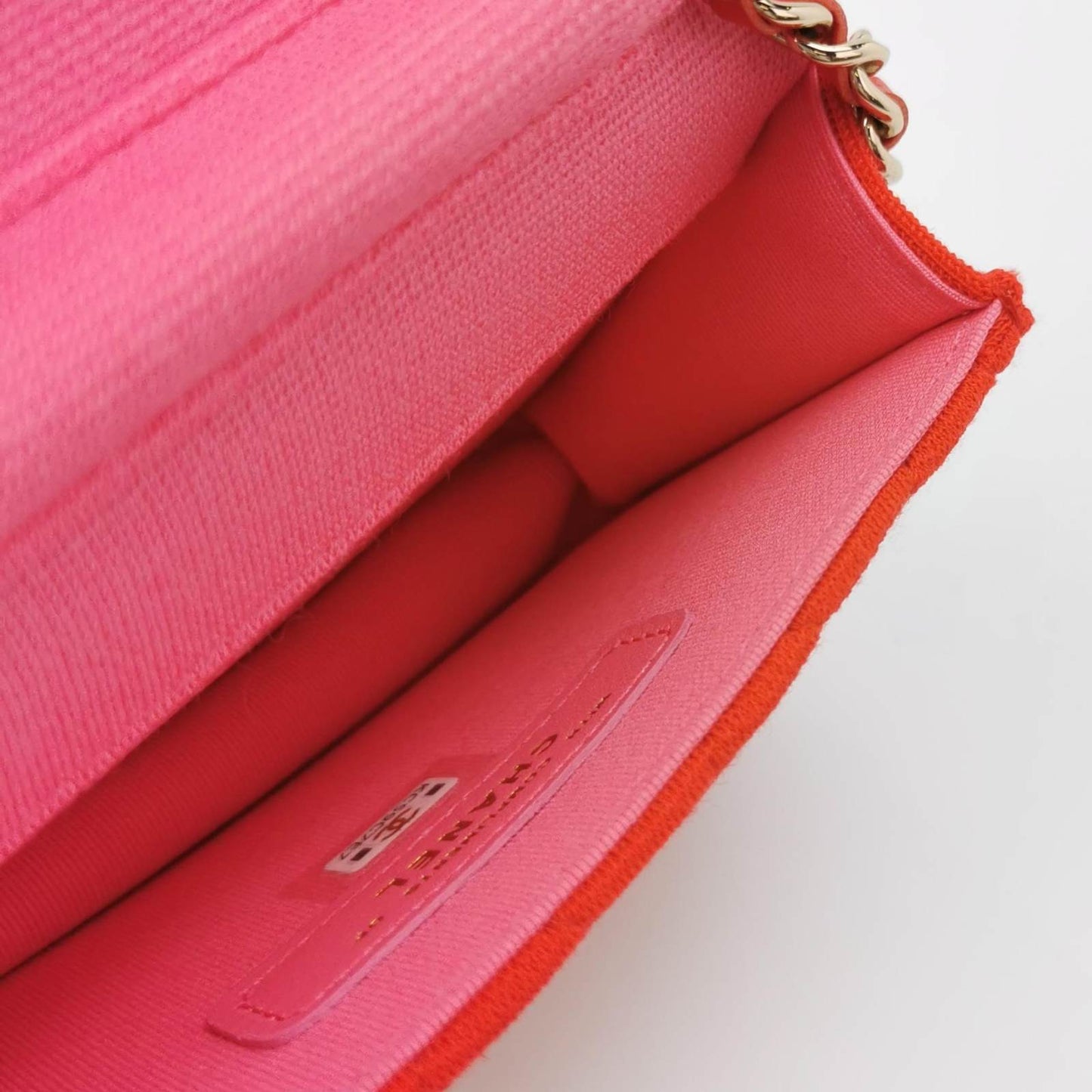 CHANEL Red CC Logo Chain Crossbody