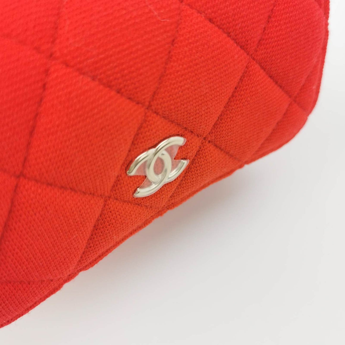 CHANEL Red CC Logo Chain Crossbody