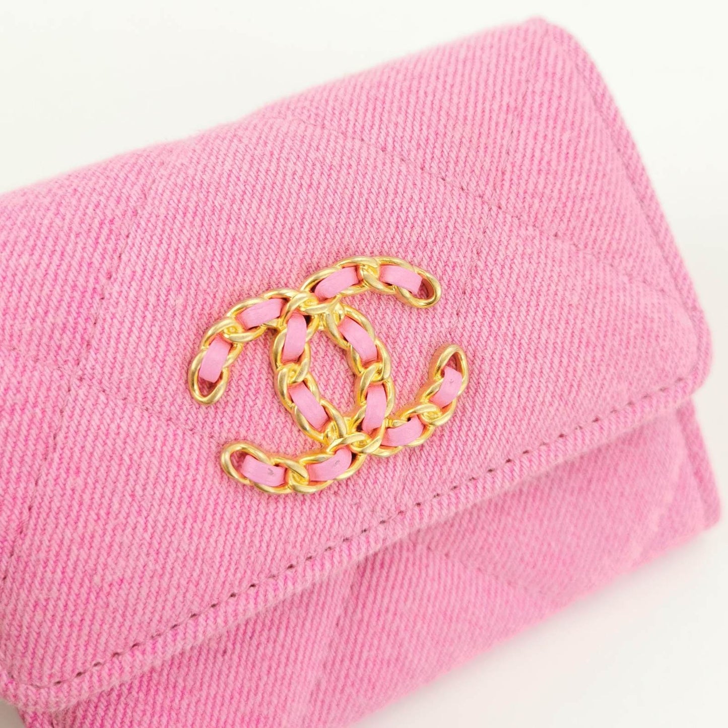 CHANEL 19 Flap Coin Purse With Chain Quilted Denim Pink