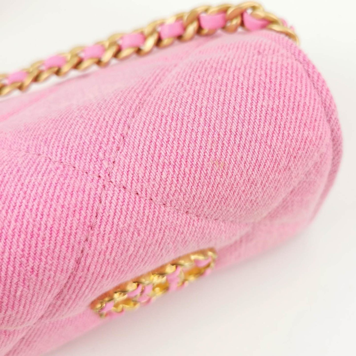 CHANEL 19 Flap Coin Purse With Chain Quilted Denim Pink