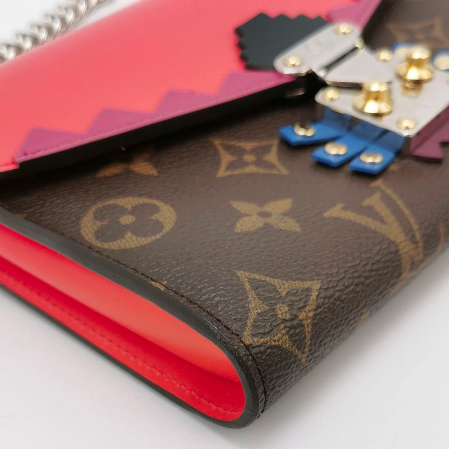 LOUIS VUITTON Flamingo Monogram Canvas Totem Chain Wallet Bag