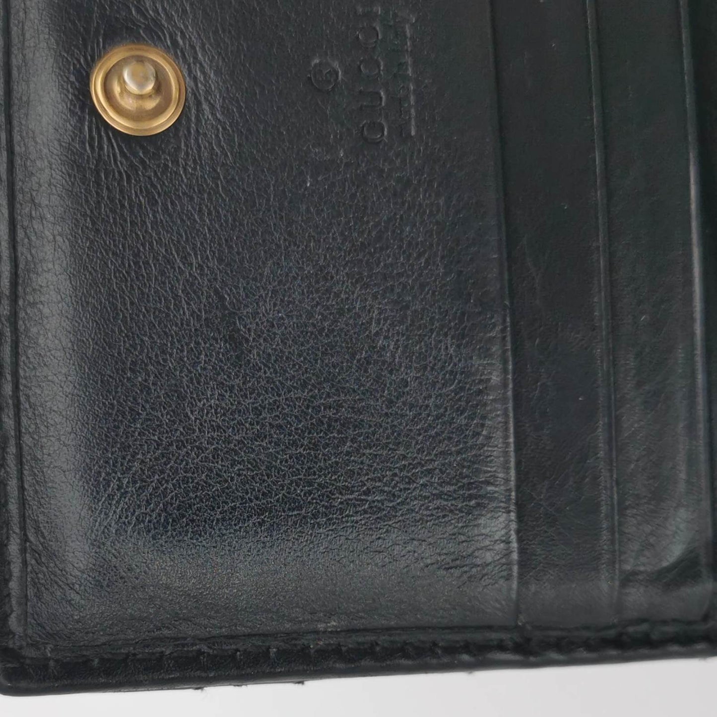 Gucci Women GG Marmont Quilted Leather Wallet